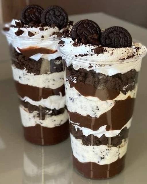 Cake parfait by MIEN TREATS, Lagos