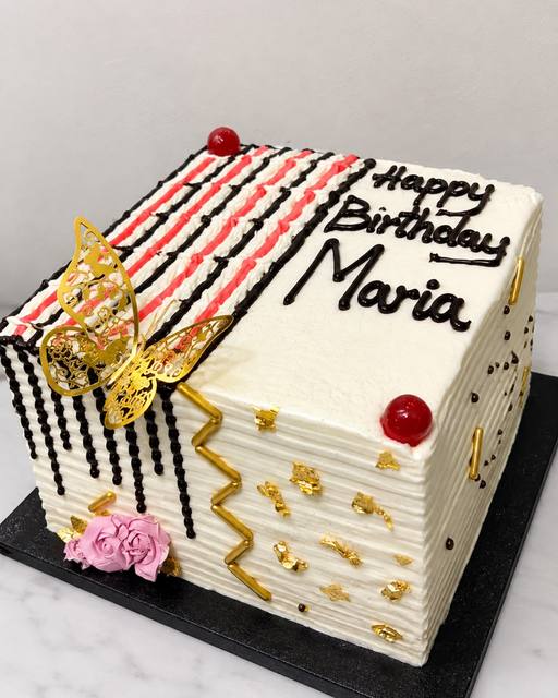 Celebration cakes by MIEN TREATS, Lagos