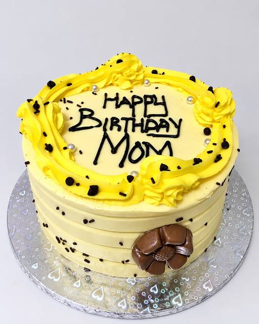 Celebration cakes by MIEN TREATS, Lagos